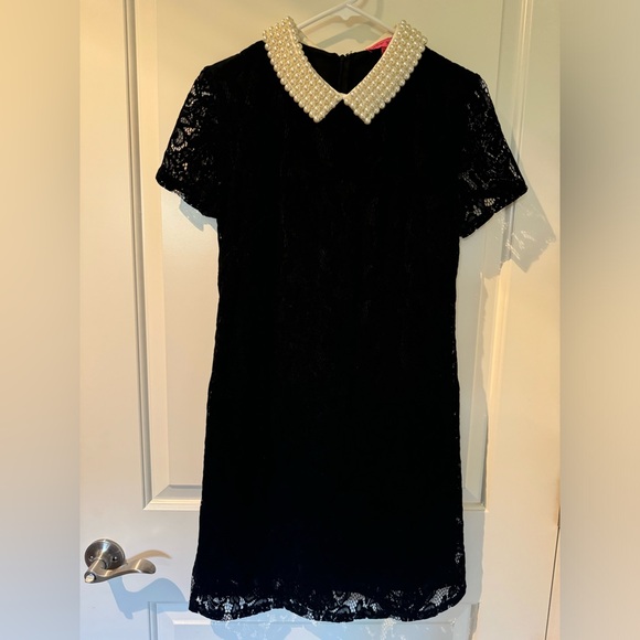 Betsey Johnson Black Lace Shift Dress with Faux Pearl Collar - Picture 3 of 5